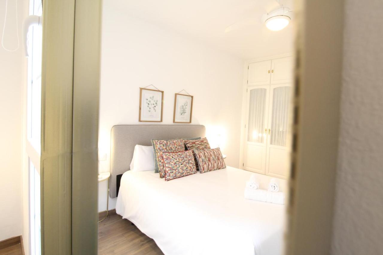 Ferienwohnung Del Parque Flats Catedral Exclusive Málaga Exterior foto